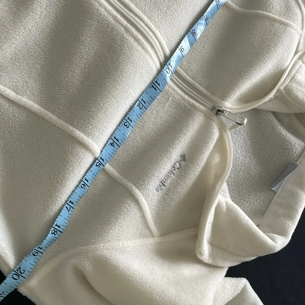 Columbia Women's Cream Fleece Lightweight Jacket - Picture 9 of 10